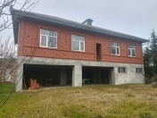 Satılır 5 otaqlı 210 m2 həyət evi Lənkəran