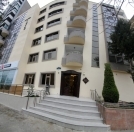 İcarəyə verilir 9 otaqlı 240 m2 ofis Nəsimi r.