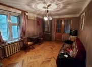 İcarəyə verilir 1 otaqlı 35 m2 köhnə tikili Elmlər Akademiyası m.