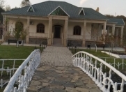 Satılır 8 otaqlı 400 m2 villa Qəbələ