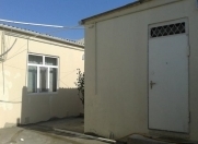 İcarəyə verilir 1 otaqlı 55 m2 həyət evi Y.Ramana