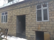 Satılır 4 otaqlı 80 m2 həyət evi Göyçay