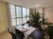 İcarəyə verilir 3 otaqlı 85 m2 ofis Koroğlu m.