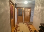 Satılır 4 otaqlı 98 m2 köhnə tikili Yeni Yasamal