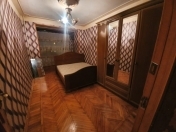 Satılır 2 otaqlı 49 m2 köhnə tikili 8 km