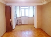 İcarəyə verilir 3 otaqlı 100 m2 köhnə tikili Bakı Dövlət Universiteti