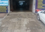 Satılır 10 otaqlı 883 m2 obyekt 4 mkr