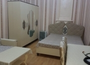 İcarəyə verilir 1 otaqlı 35 m2 köhnə tikili 28 May m.