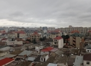 Satılır 3 otaqlı 70 m2 köhnə tikili Gənclik m.