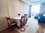 Satılır 3 otaqlı 99 m2 köhnə tikili Neapol dairəsi