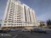 Satılır 3 otaqlı 126 m2 yeni tikili Azadlıq prospekti m.