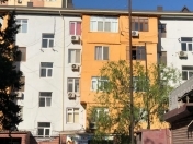 Satılır 2 otaqlı 50 m2 köhnə tikili Gənclik m.