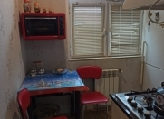 Satılır 2 otaqlı 30 m2 köhnə tikili Neftçilər m.