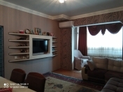 Satılır 3 otaqlı 65 m2 köhnə tikili Hövsan