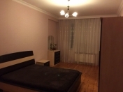 İcarəyə verilir 3 otaqlı 125 m2 yeni tikili İzmir parkı