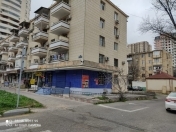 Satılır 1 otaqlı 40 m2 köhnə tikili Yasamal r.