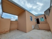 Satılır 3 otaqlı 100 m2 həyət evi Xırdalan