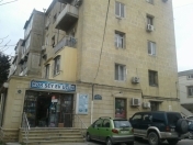 Satılır 3 otaqlı 80 m2 köhnə tikili Space TV