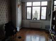 Satılır 3 otaqlı 90 m2 köhnə tikili Heydər Məscidi