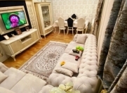 Satılır 2 otaqlı 65 m2 yeni tikili Qara Qarayev m.