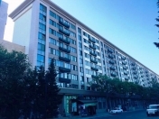 Satılır 2 otaqlı 65 m2 köhnə tikili Gənclik m.