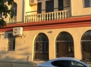 Satılır 12 otaqlı 400 m2 həyət evi Görədil