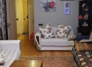 Satılır 2 otaqlı 70 m2 köhnə tikili Qara Qarayev m.