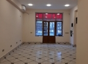 Satılır 1 otaqlı 48 m2 obyekt 1 mkr