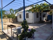 İcarəyə verilir 3 otaqlı 100 m2 həyət evi Buzovna