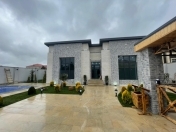 Satılır 4 otaqlı 180 m2 bağ evi Mərdəkan