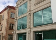 İcarəyə verilir 3 otaqlı 155 m2 ofis Elmlər Akademiyası m.