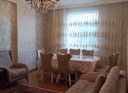 Satılır 3 otaqlı 93 m2 yeni tikili 7 mkr