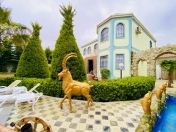 Satılır 4 otaqlı 200 m2 bağ evi Şüvəlan Park ticarət mərkəzi