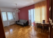 Satılır 2 otaqlı 65 m2 köhnə tikili Gənclik m.