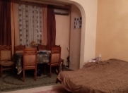 Satılır 3 otaqlı 75 m2 köhnə tikili Yasamal parkı