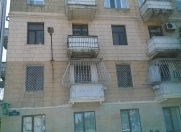 Satılır 1 otaqlı 30 m2 köhnə tikili Bakı Dövlət Universiteti