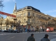 Satılır 7 otaqlı 357 m2 köhnə tikili 28 May m.