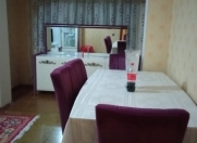 Satılır 2 otaqlı 59 m2 köhnə tikili Xalqlar Dostluğu m.