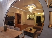 Satılır 5 otaqlı 220 m2 həyət evi Ramana