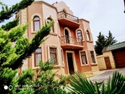 Satılır 7 otaqlı 360 m2 həyət evi Xalqlar Dostluğu m.