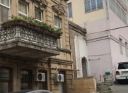 Satılır 2 otaqlı 30 m2 köhnə tikili İçəri Şəhər