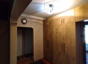 Satılır 4 otaqlı 100 m2 köhnə tikili Y.Günəşli