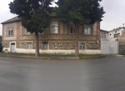 Satılır 10 otaqlı 228 m2 həyət evi Zaqatala