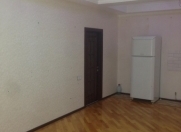 Satılır 3 otaqlı 100 m2 yeni tikili 8 mkr