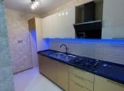 Satılır 2 otaqlı 72 m2 yeni tikili Xalqlar Dostluğu m.