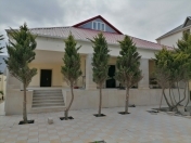 Satılır 4 otaqlı 170 m2 bağ evi Mərdəkan