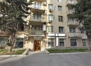 Satılır 6 otaqlı 200 m2 obyekt Hüseyn Cavid parkı