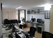 Satılır 5 otaqlı 200 m2 ofis Yasamal r.