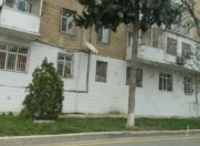 Satılır 2 otaqlı 52 m2 köhnə tikili 4 mkr