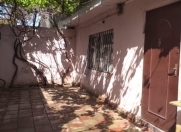 Satılır 4 otaqlı 207 m2 həyət evi Binəqədi